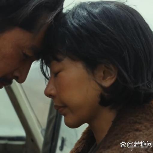 《《生命树》后传：白菊到了56岁那年才发现，当年多杰留给她的那藏羚羊骨骼挂坠上，