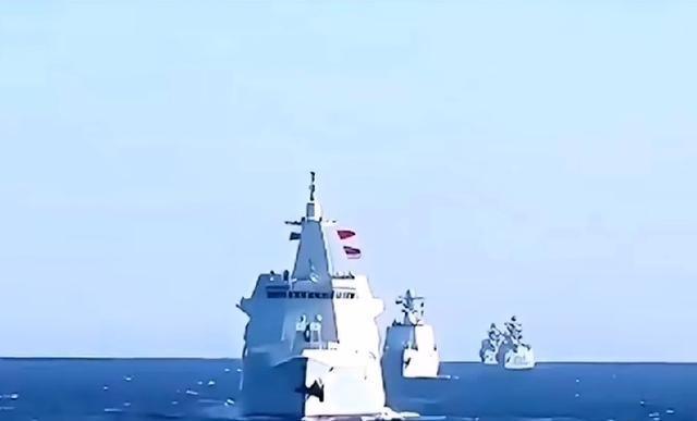 当你不足够强大时，所有人都会跃跃欲试，当中国应对日本之时，印度又想在边境线挑衅，