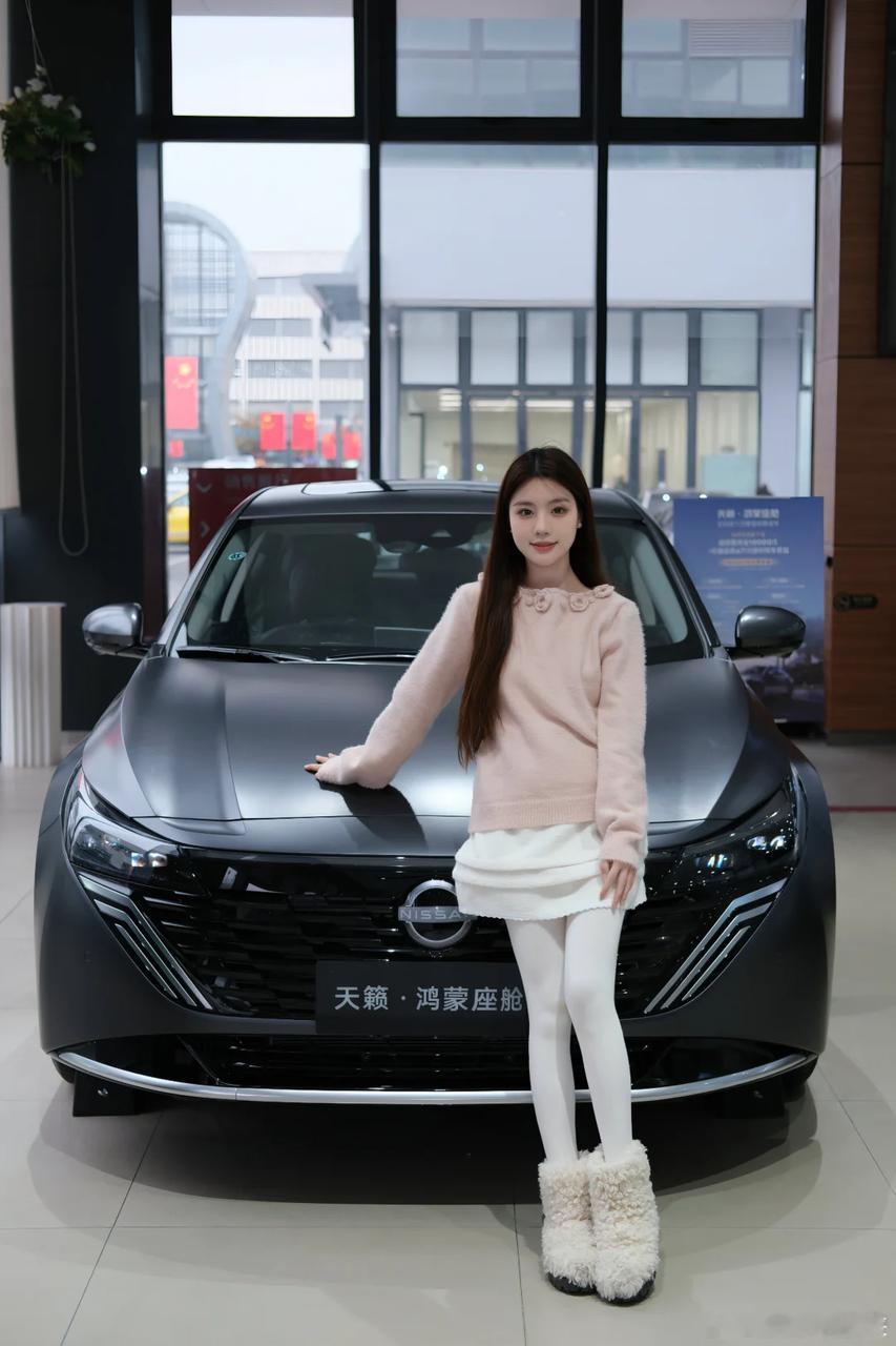 00后买油车是情怀还是清醒以前买燃油B级车，大家下意识就先琢磨天籁、雅阁、凯美瑞