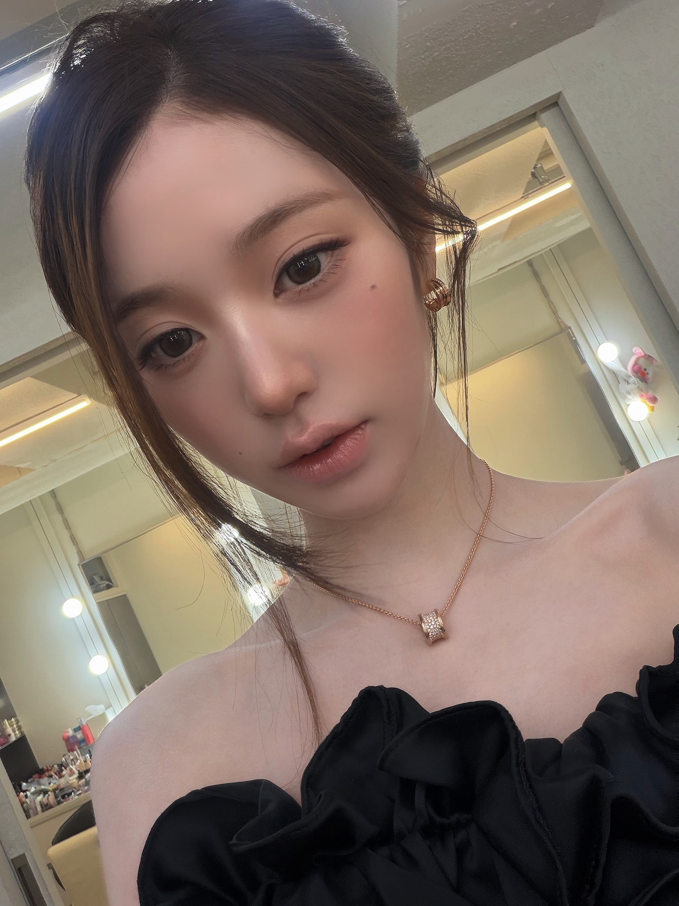 张元英 ins更新 
