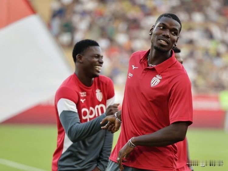 阔别赛场26个月的博格巴即将复出。

据欧洲媒体报道，法国球星博格巴有望在本周日