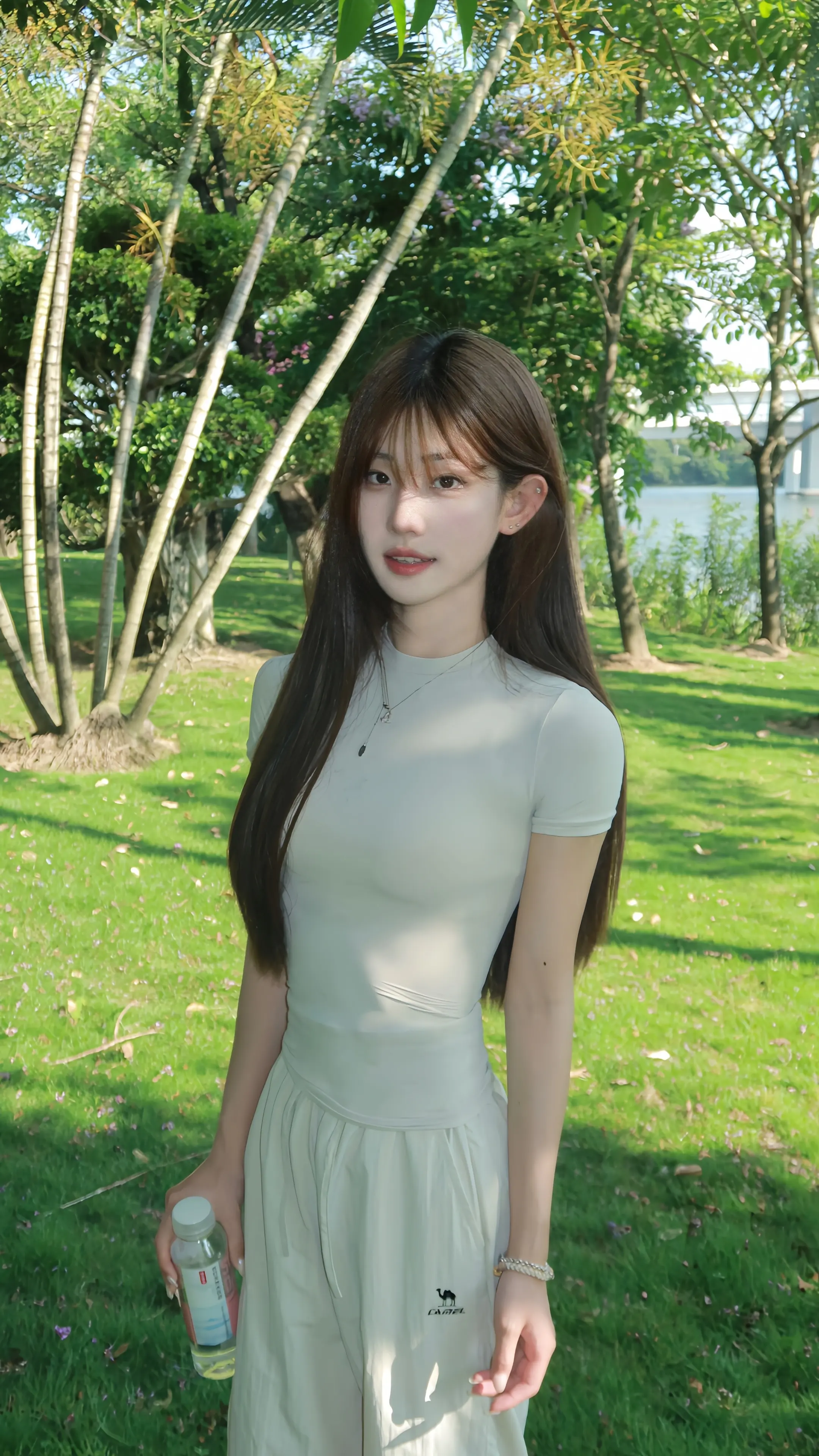 雨水向下 女性向上