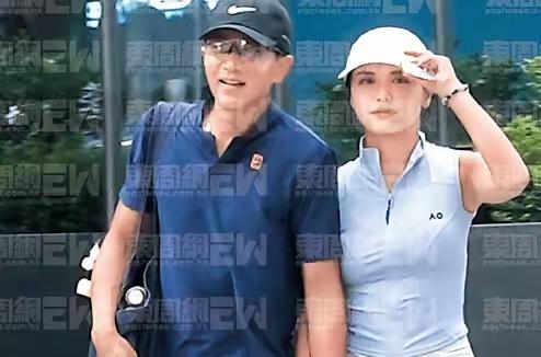 杨幂要笑疯了！真是什么锅配什么盖！
​​刘恺威这边刚被拍到，女方的时间线先翻车了