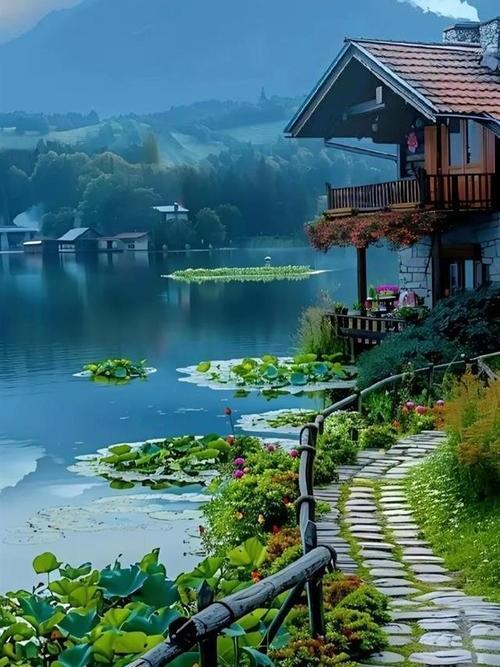 成年人的告别，从收回热情开始
成年人的告别，最高级的是体面。当对方不再需要，收回