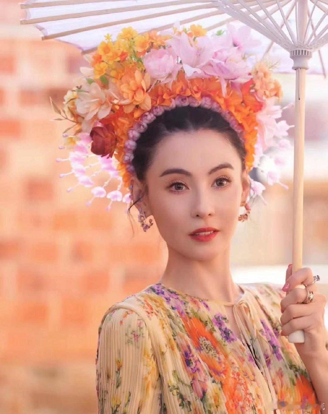 张柏芝 高能量人被张柏芝的“超绝行动力”狠狠震撼！《一路繁花》里从扛行李到统筹全