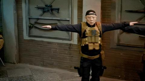 倪大红的偶像包袱说丢就丢苏大强带着咖啡杀回来了😆谁能想到苏大强带着手磨咖啡强势