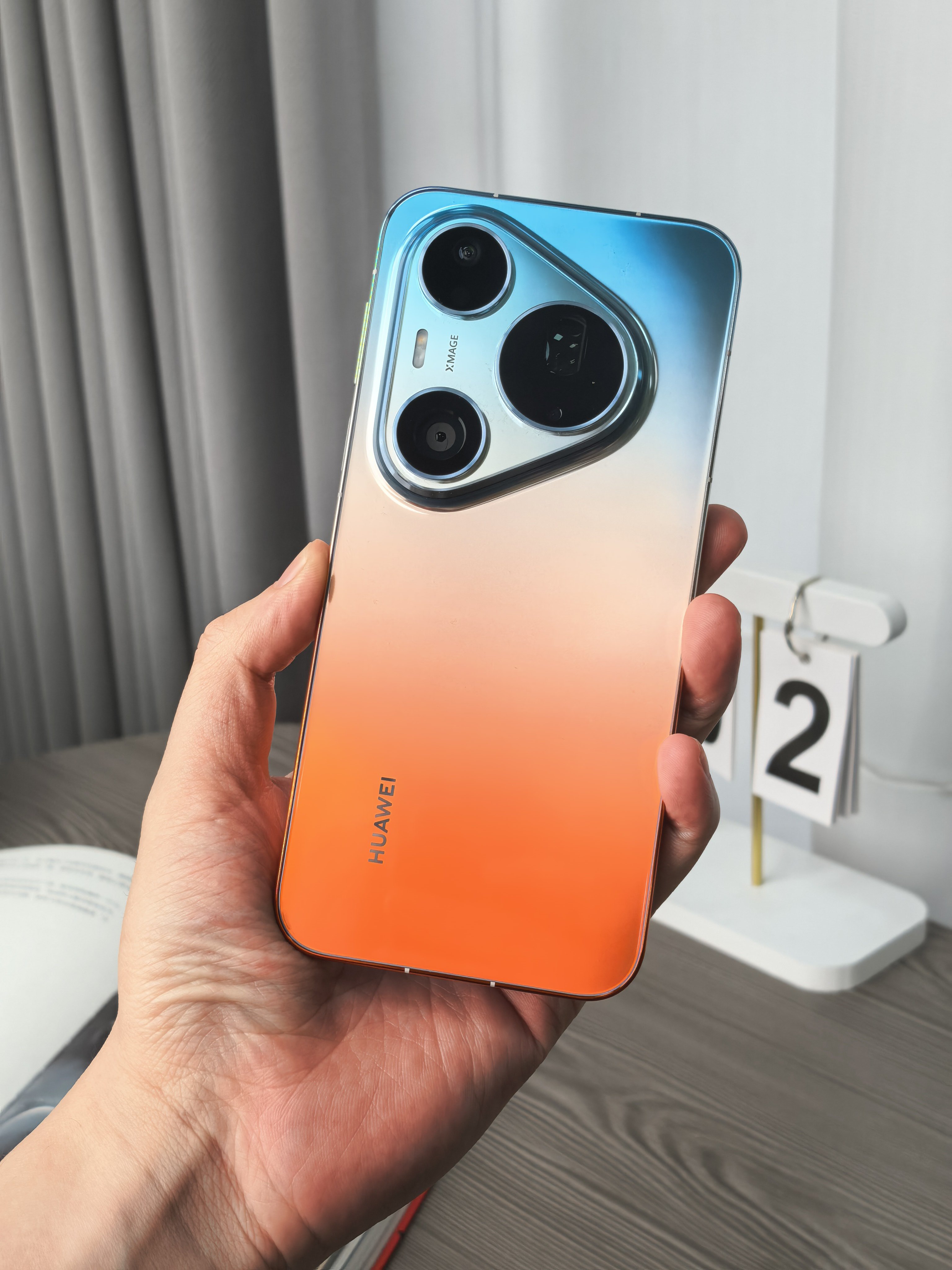 感受一下华为Pura90Pro max的橘子海甄姬！不得不说确实挺有辨识度的，大