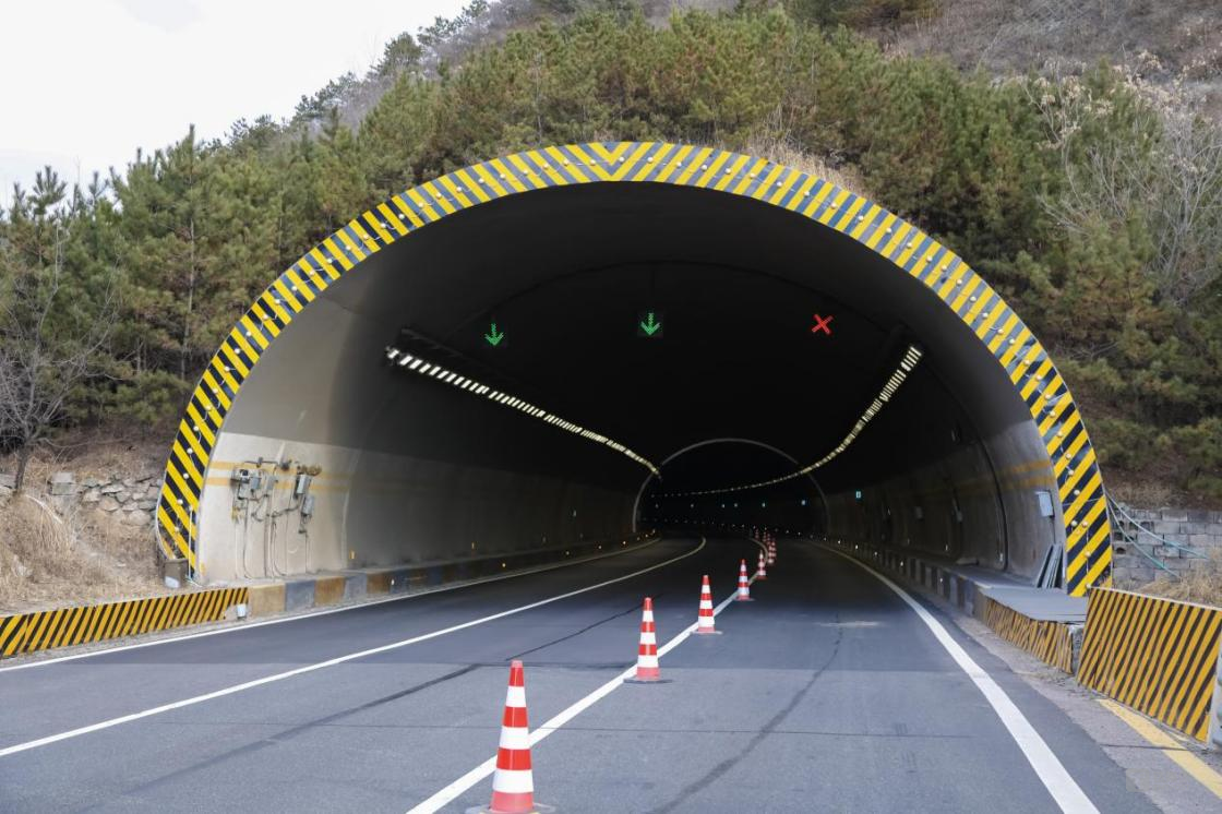 全量化国产公路操作系统，开源鸿蒙让高速隧道有了“大脑”