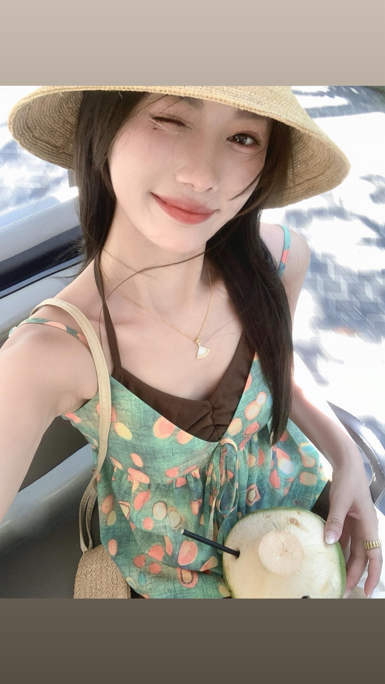 他喜欢橘子 但你是最甜的椰子呀。