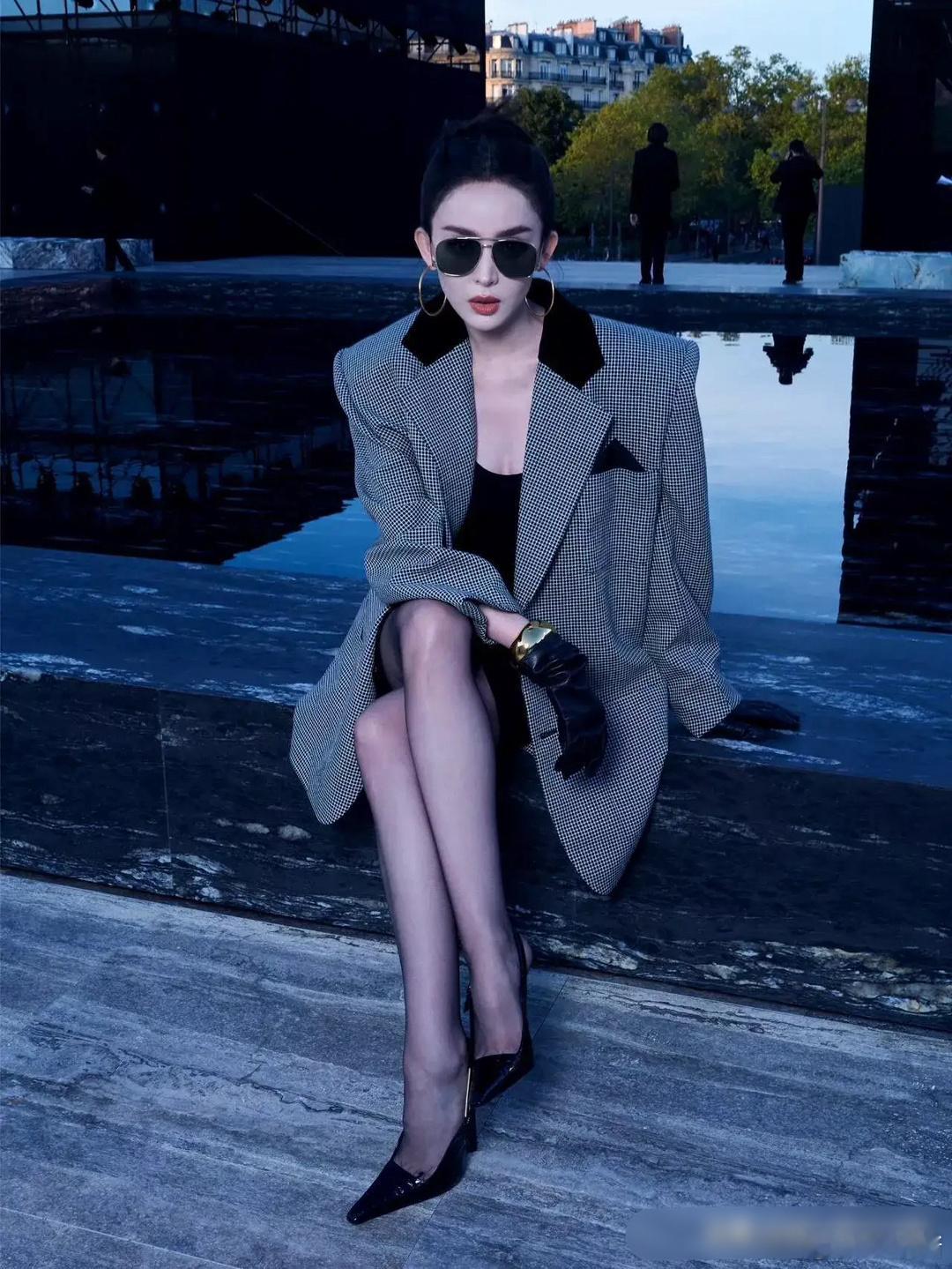 Saint Laurent圣罗兰宣布古力娜扎作为中国形象大使 ​​​