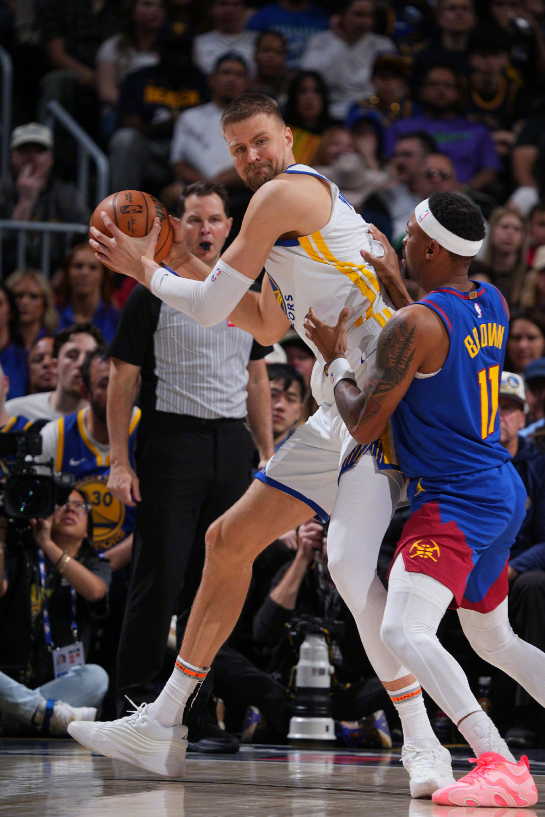 今日图集📸勇士vs掘金