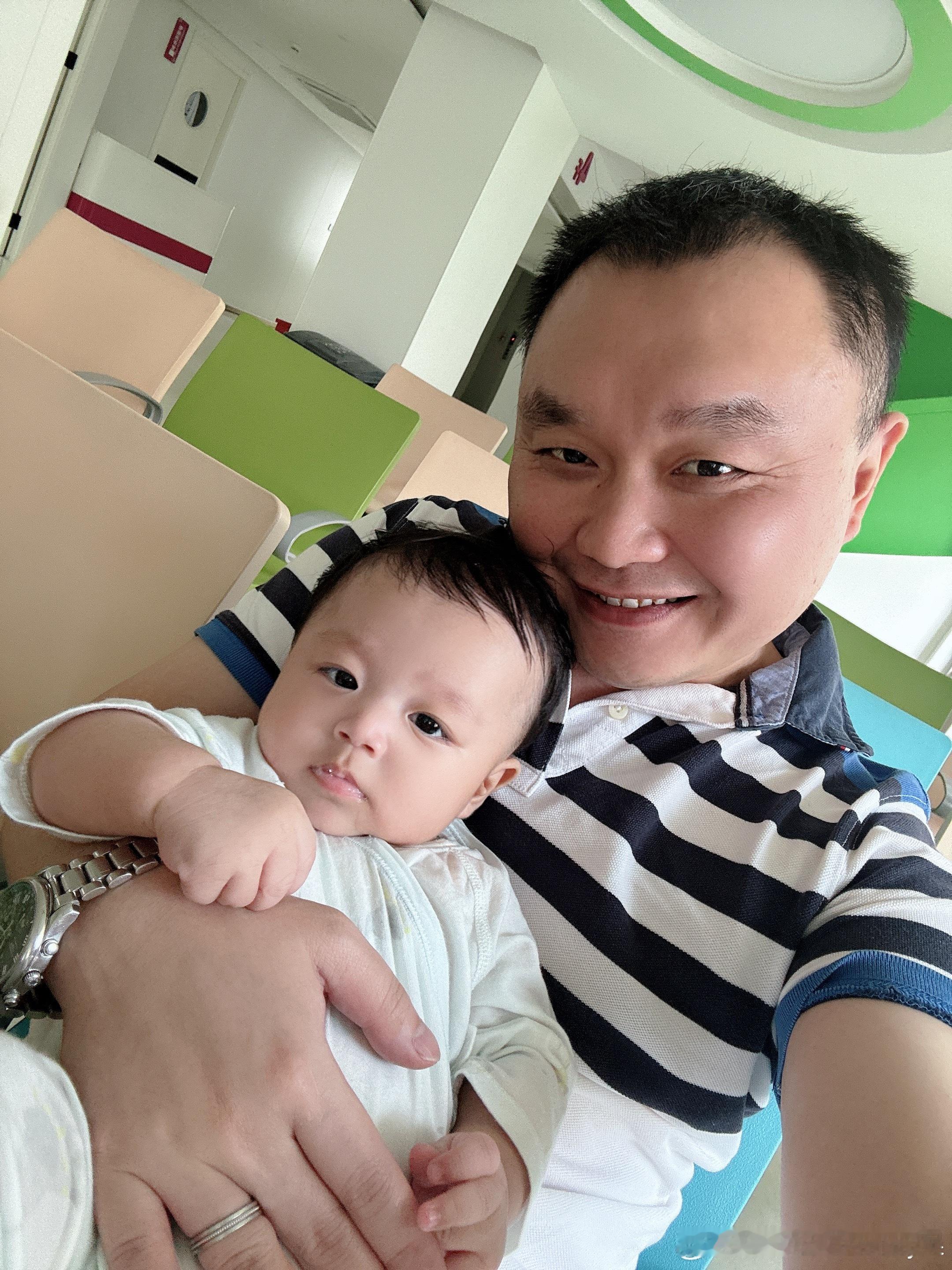 小饼干 满3个月  ​​​