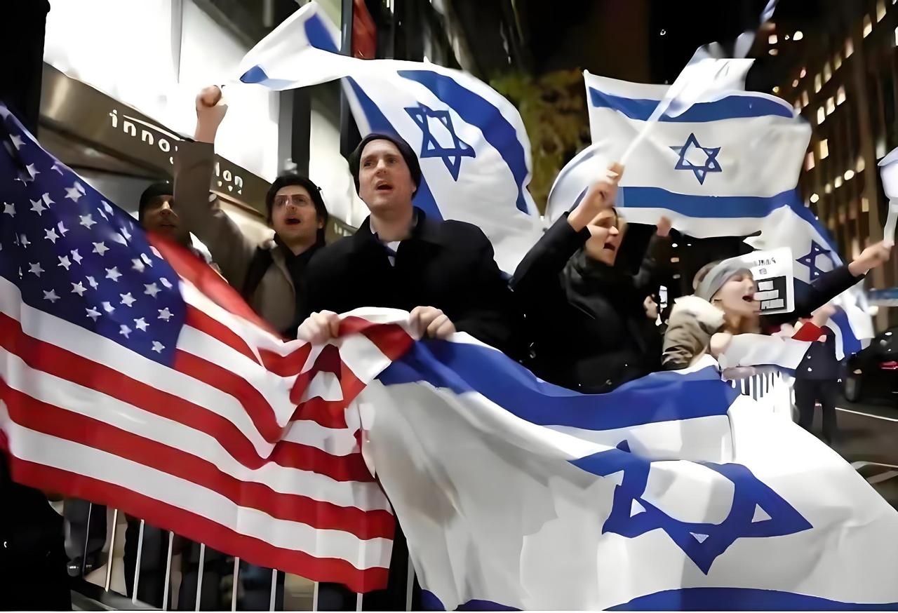 央视重磅消息！以色列都计划3月8日重新开放领空！
 
“以色列准备3月5日重新开