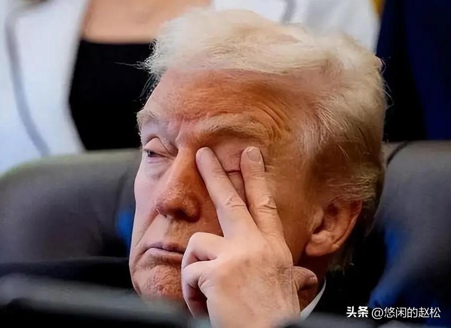 美国现在是骑虎难下！不过特朗普是真的想停火了，特朗普说伊朗境内几乎是没有可以打击