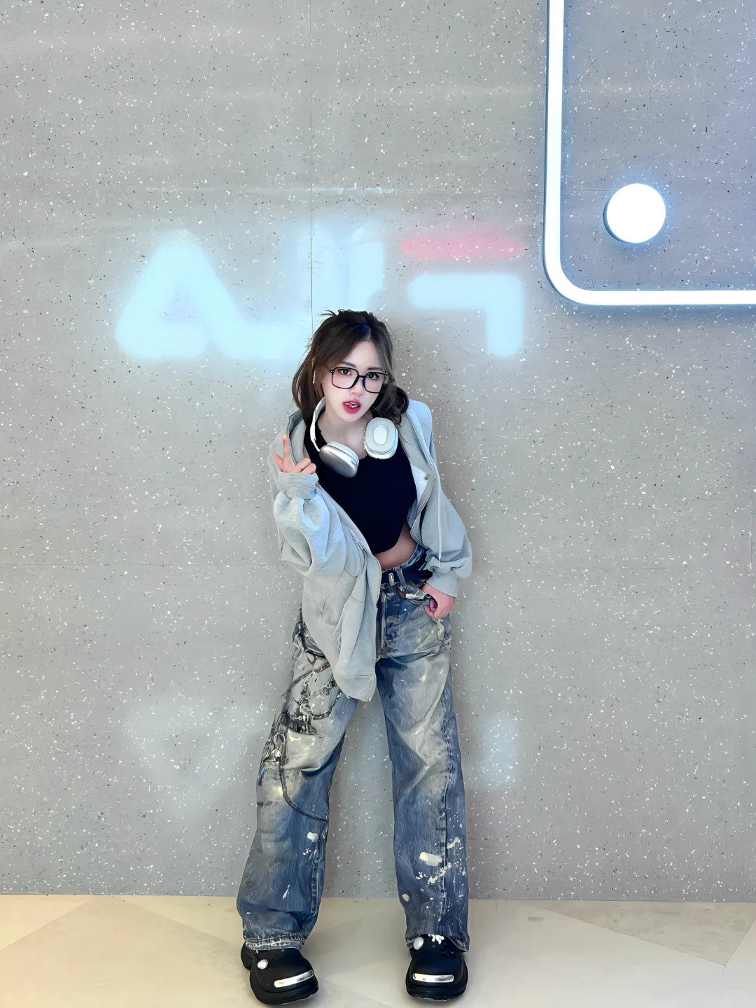 喜欢好女人是吧 那我只好本色出演了