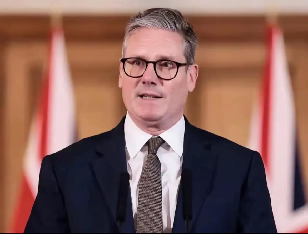 来自英国《观察家报》的消息：英国首相斯塔默，预计将于当地时间6月22日辞职！至于