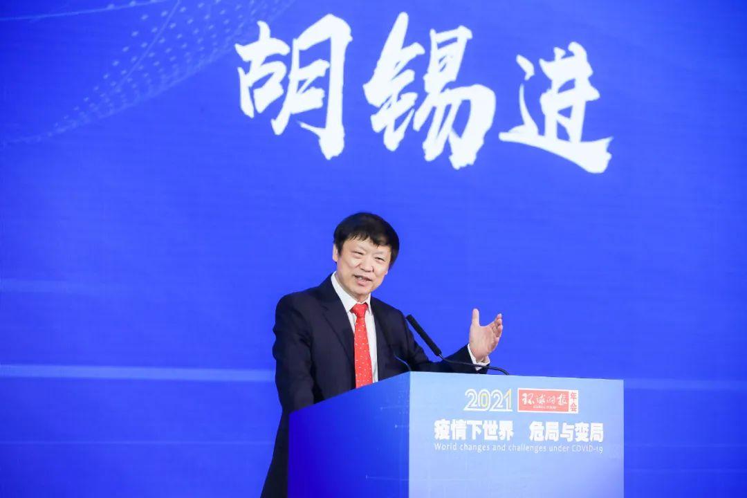 老胡说的好

去年，老家同学一家4口来黑龙江玩，就想让我陪他去黑河对岸的俄罗斯城