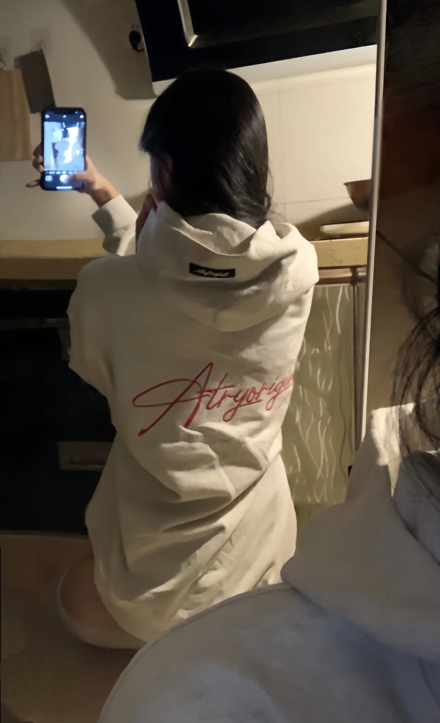 女人为了感情可以干出惊天动地的蠢事