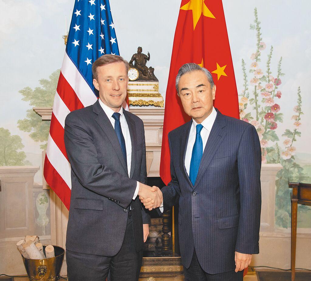 新加坡联合早报今日报道说，美国总统国家安全事务助理沙利文在一场演讲中透露，他上周