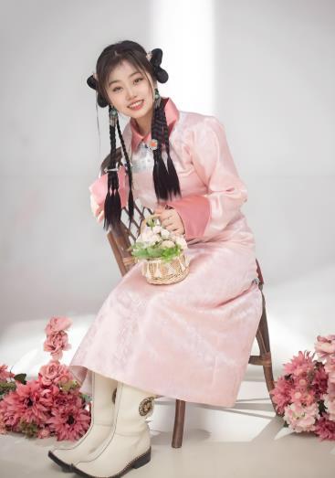旺仔小乔说年轮原唱不是汪苏泷 旺仔小乔否认骂鞠婧祎 网红旺仔小乔已经成长为20岁