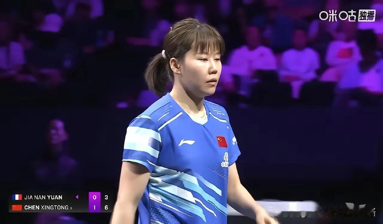 陈幸同状态火爆！要争冠军啊！横滨八分之一决赛，陈幸同3：0横扫张默，赢得很轻松！