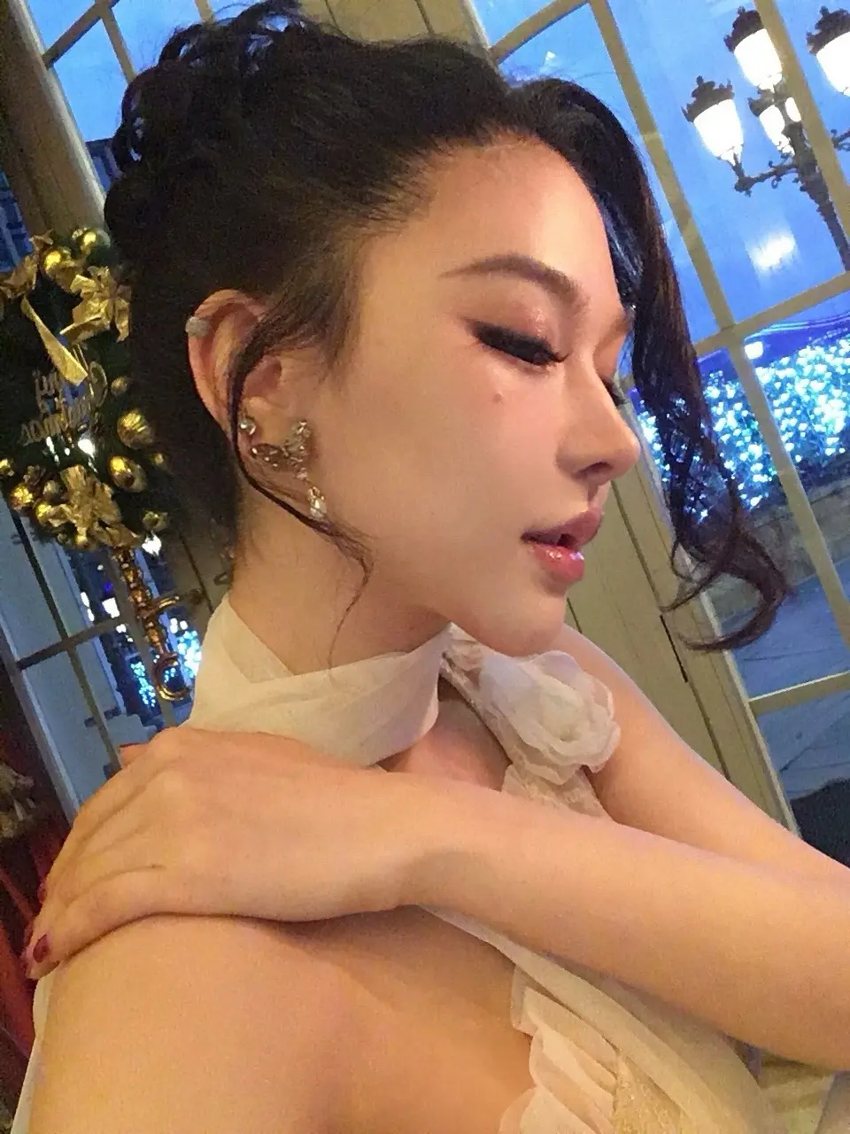 你到底是恨我这张脸 还是恨你没有这张脸