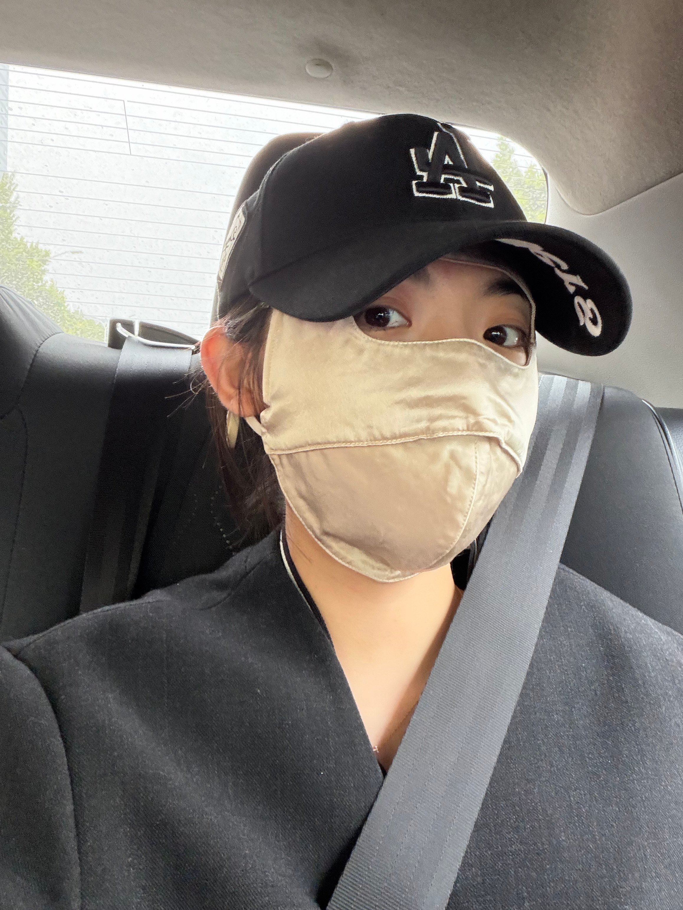 坐在后排也要寄安全带哦～（晚点发开工红包🧧 