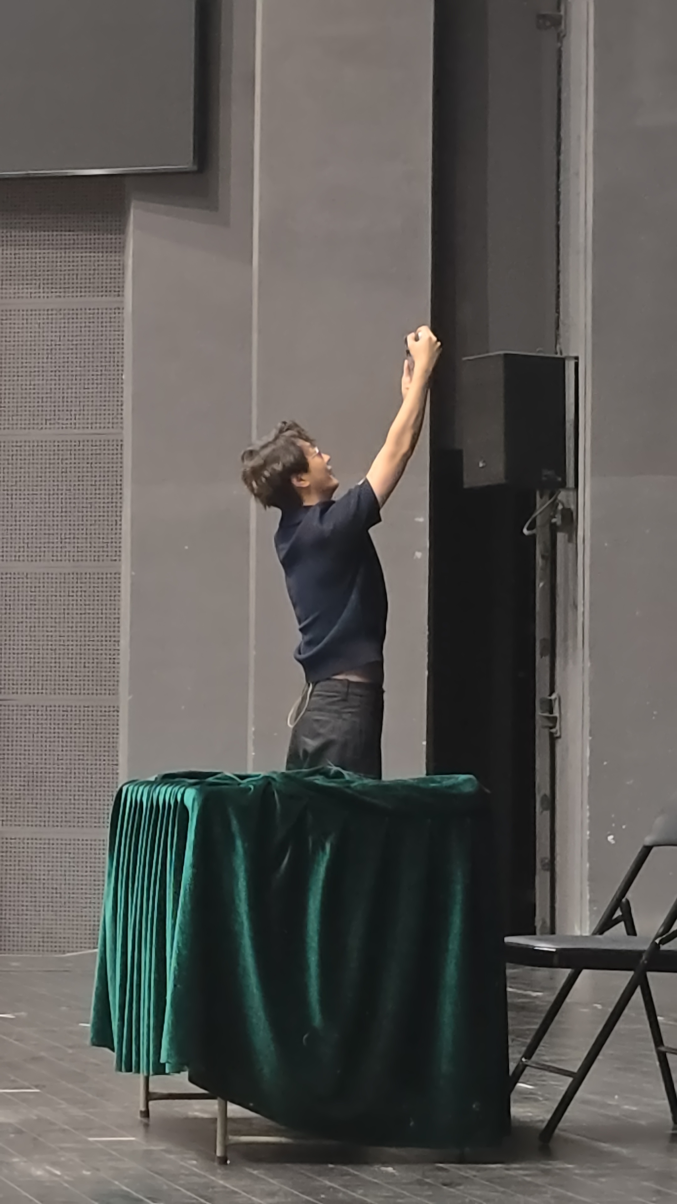 小肚… 