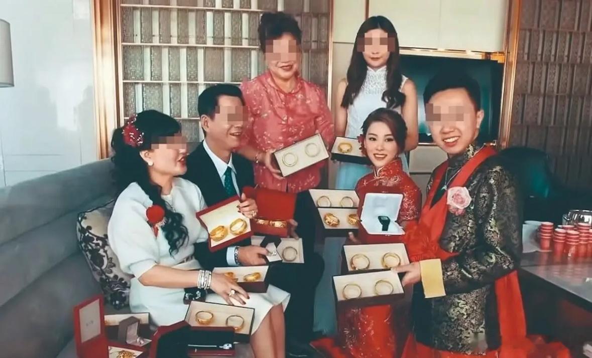 谭方骏揭与蔡天凤相识过程，相恋一个月结婚，至今仍照顾蔡邝子女！ ​​​