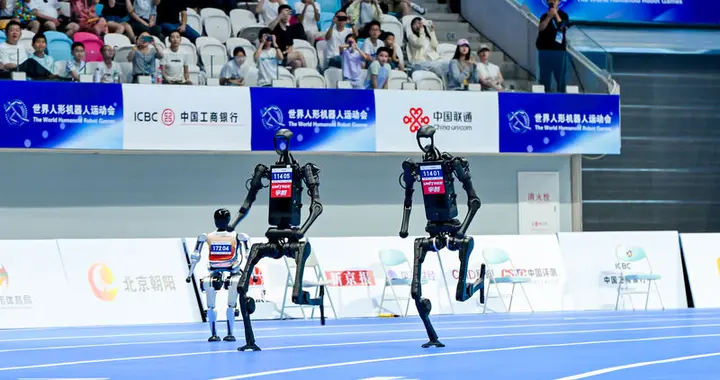 4x100米接力复赛决出四强，宇树科技、天工等晋级