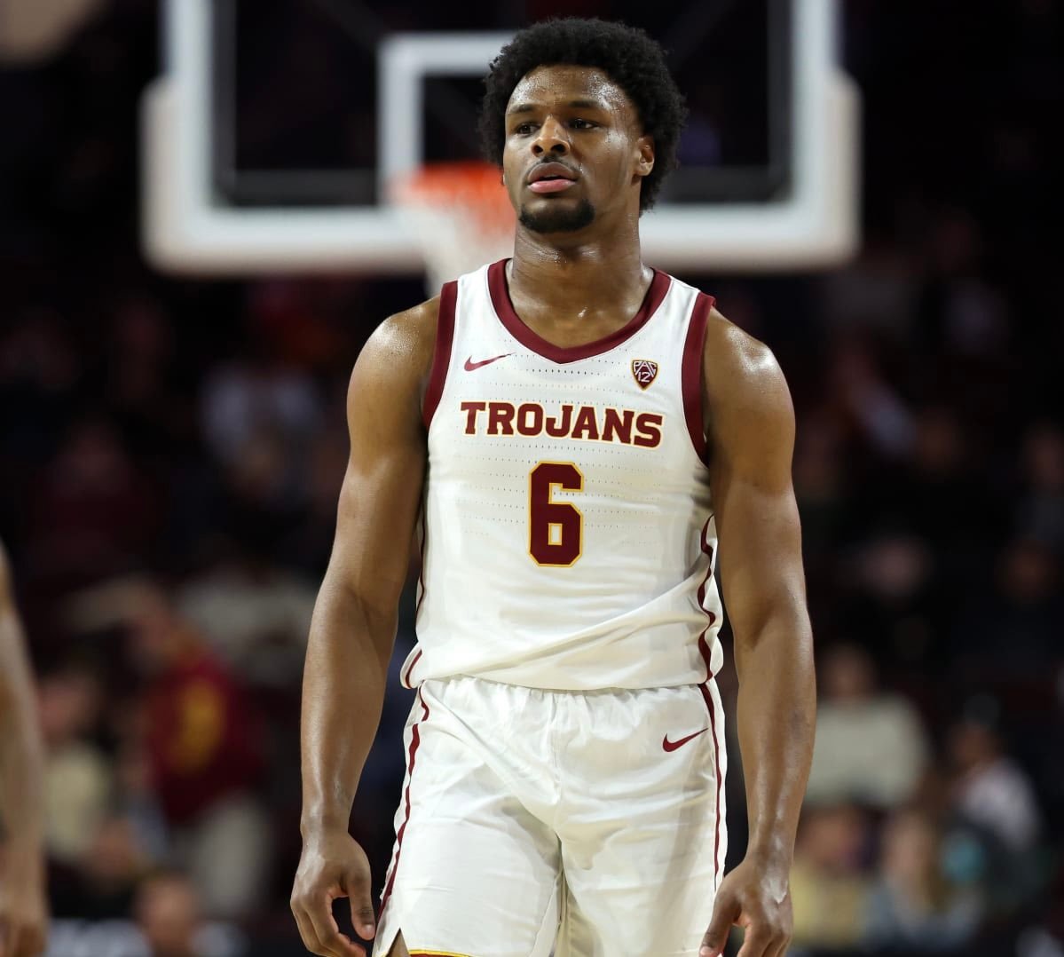 布朗尼詹姆斯将参加 2024 年 NBA 选秀。这位南加州大学新生已完全获准参加