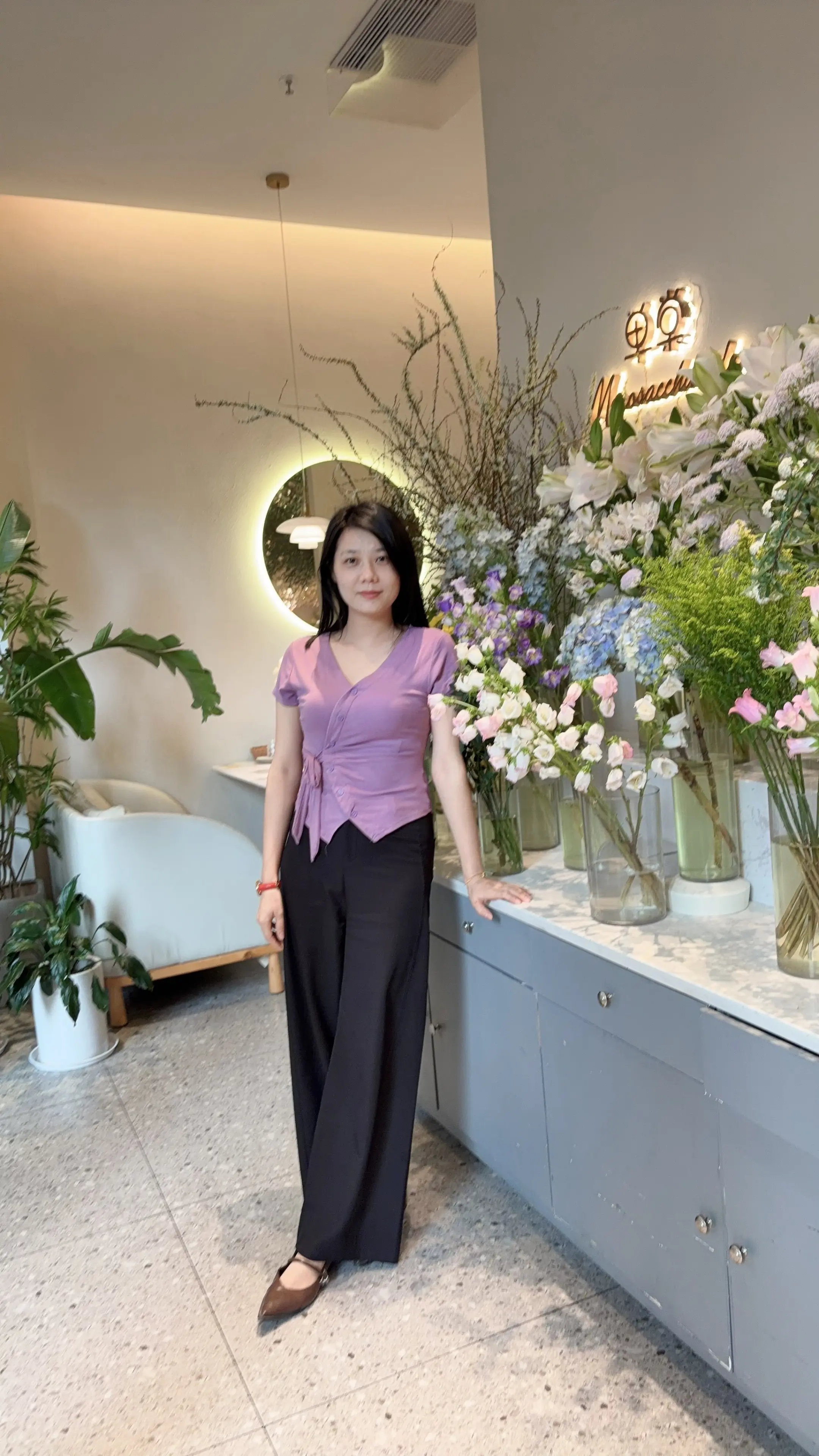 自我介绍 来自广东茂名， 身高1.65米，体重118斤 会洗衣，会做饭...