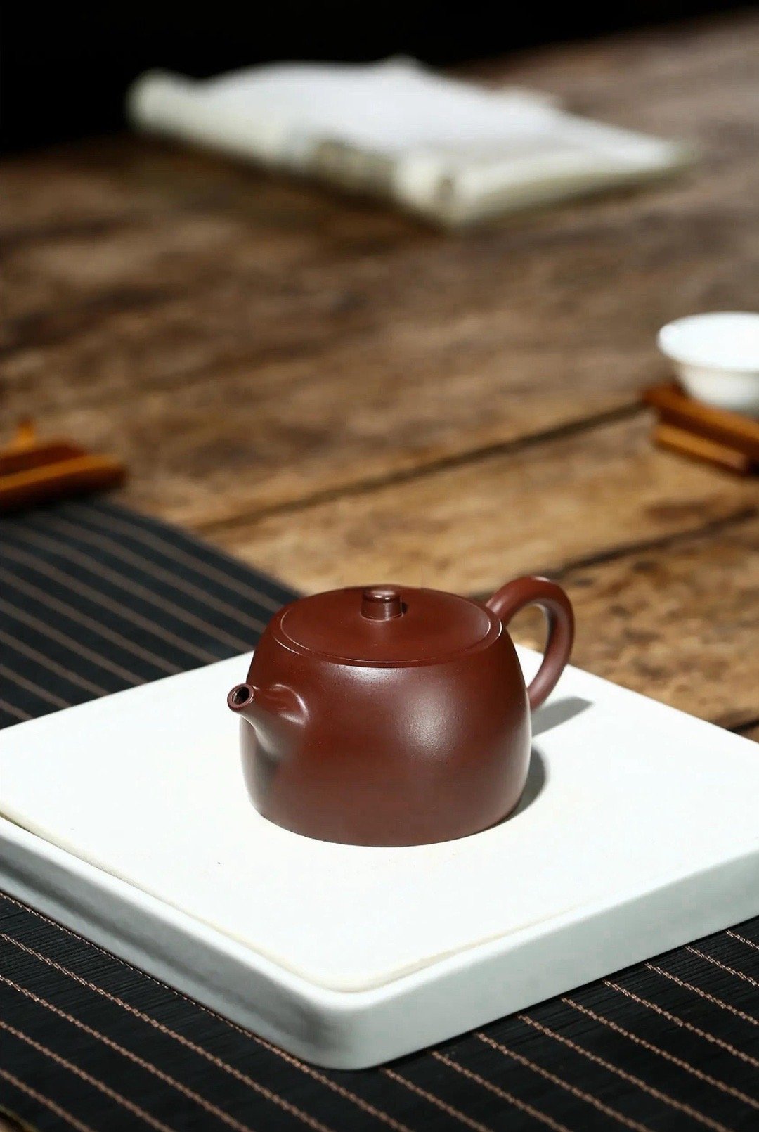 好了，午休吧，睡醒喝茶看盘。 