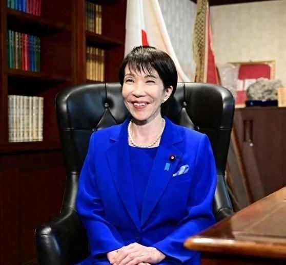 《日相早苗高调宣战？三大信号露出，石破茂严正警告，日本目标是谁？》东京永田町，自