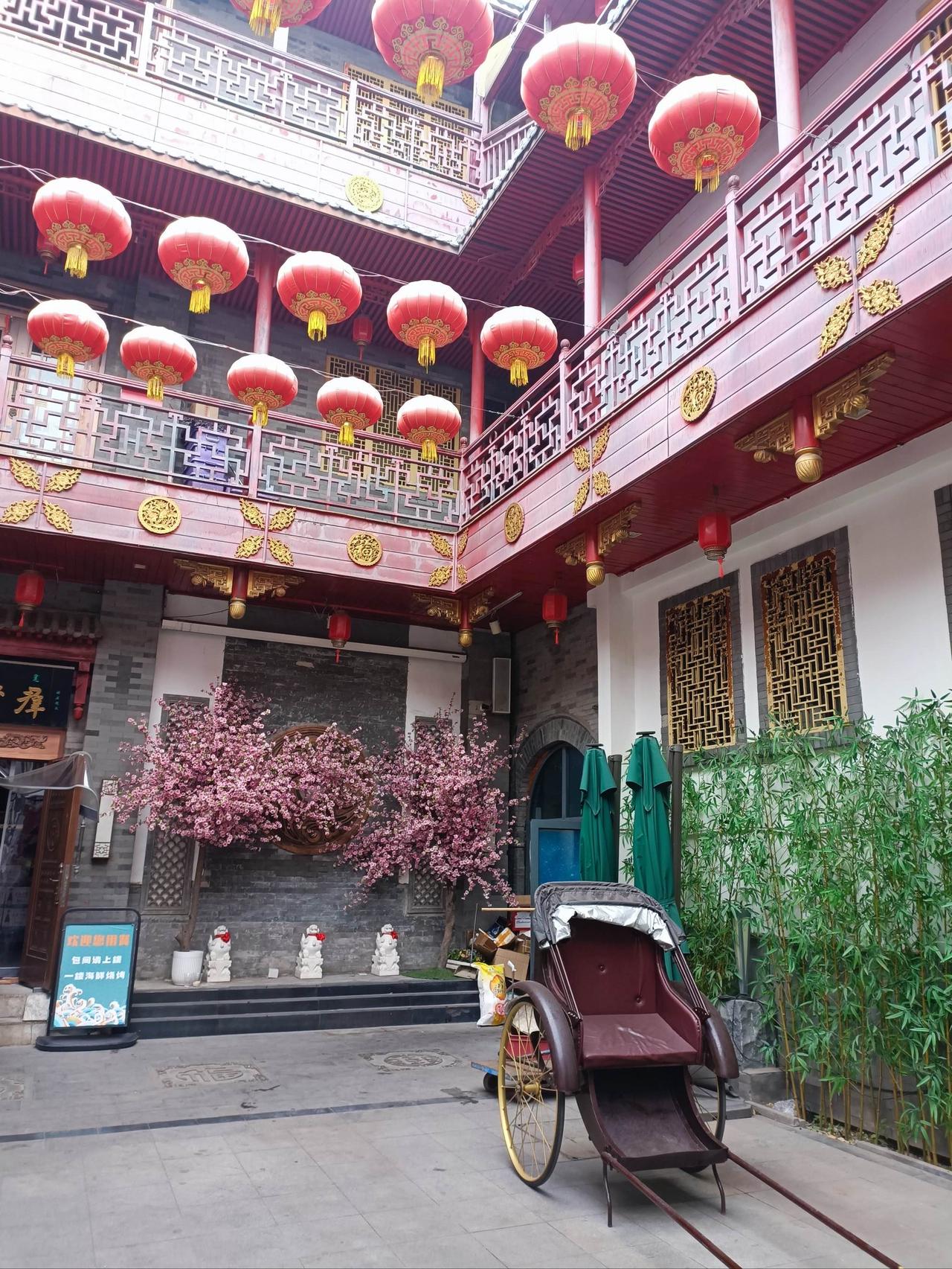 历史补白价值：这条暗道连通海河与天津北站，印证了民国天津租界达官贵人宅邸普遍修建