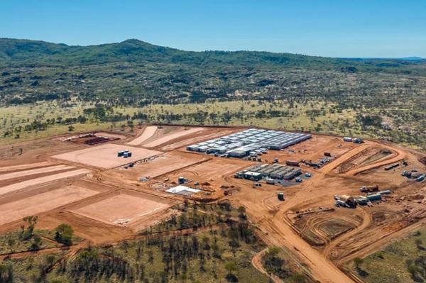 全球稀土竞争加剧，澳大利亚稀土企业CEO直言：中国掌控上游关键环节，美国正加紧自