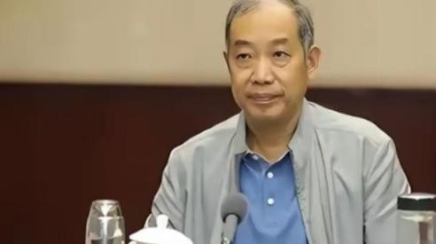 马伟明猜中了，百亿核航母变成烂尾工程，军方给出最后的期限，中国教授竟然预言了美国