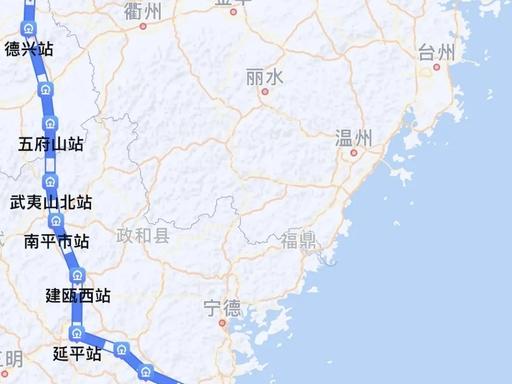 京台高铁从北京一路南下，几乎已经铺到了福建平潭岛的海边

对普通人来说，这意味着