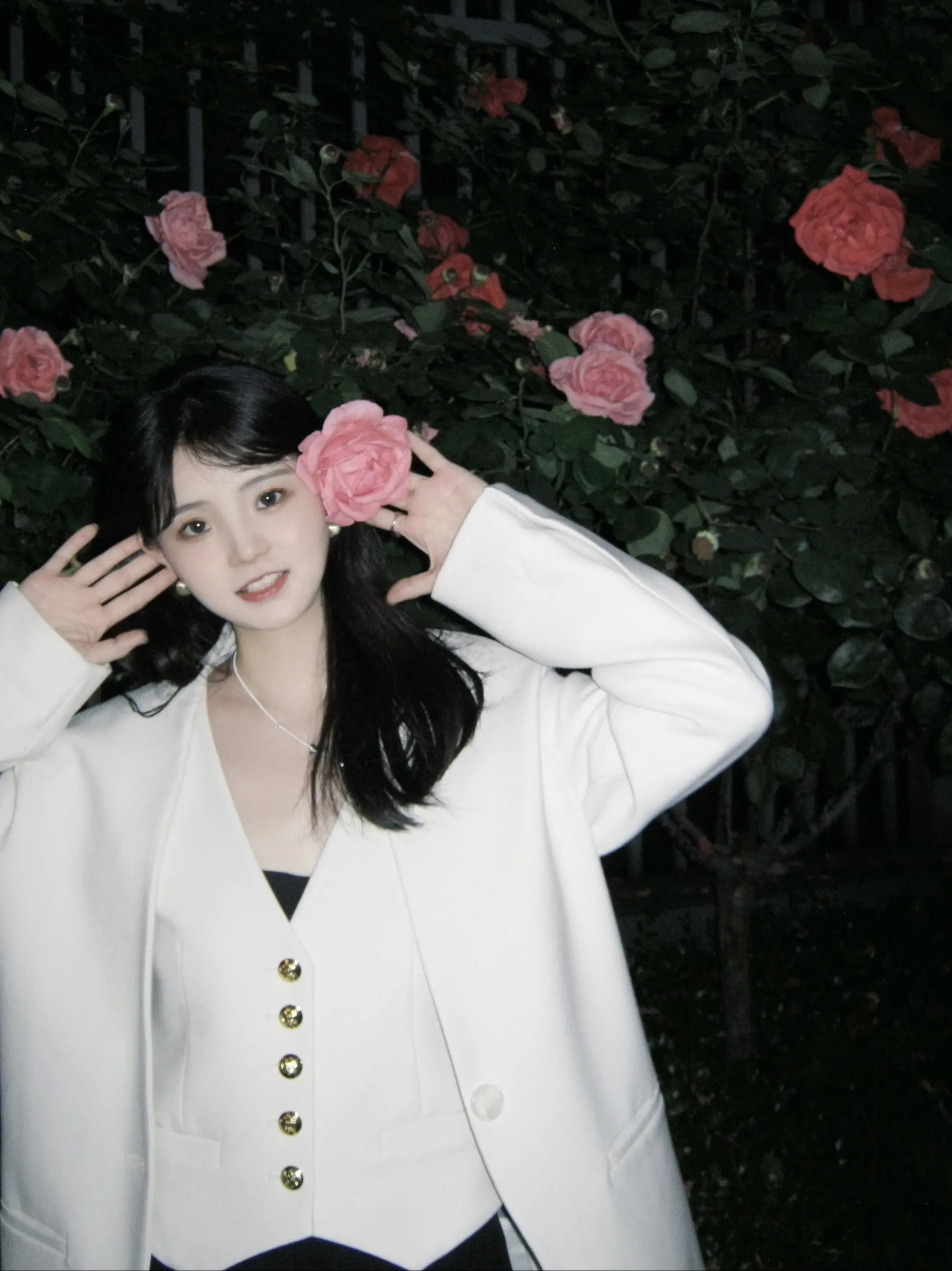 春天没有心事 只顾开花。