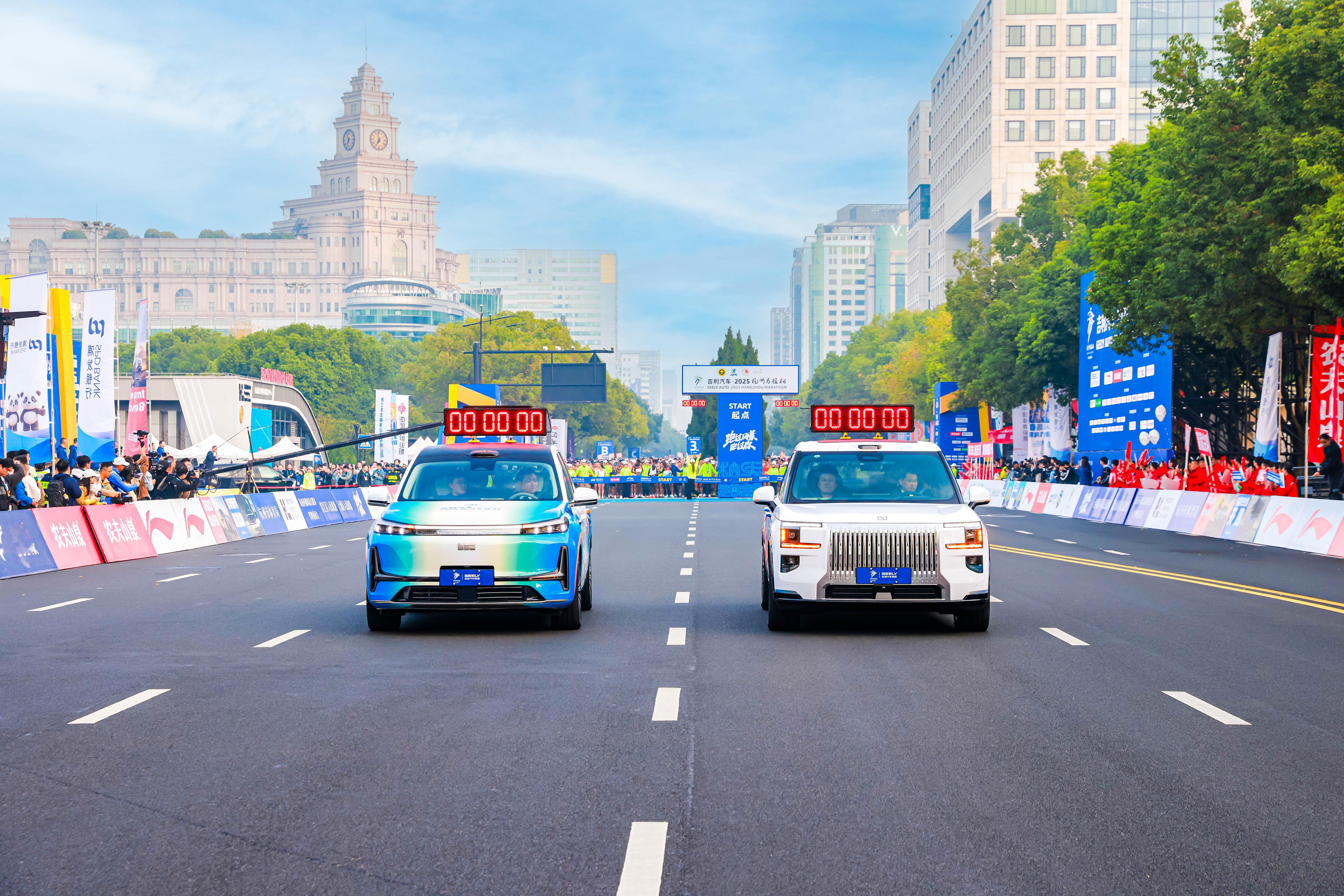 吉利这次把杭马整得太有料了！既是保障员，派极氪、领克、银河车队全程护航；又是助推