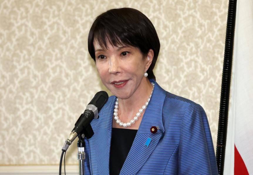 大家好，我是小武。
中日关系僵持半年之久，日本在多次对华交涉遇挫后，非但不肯正视