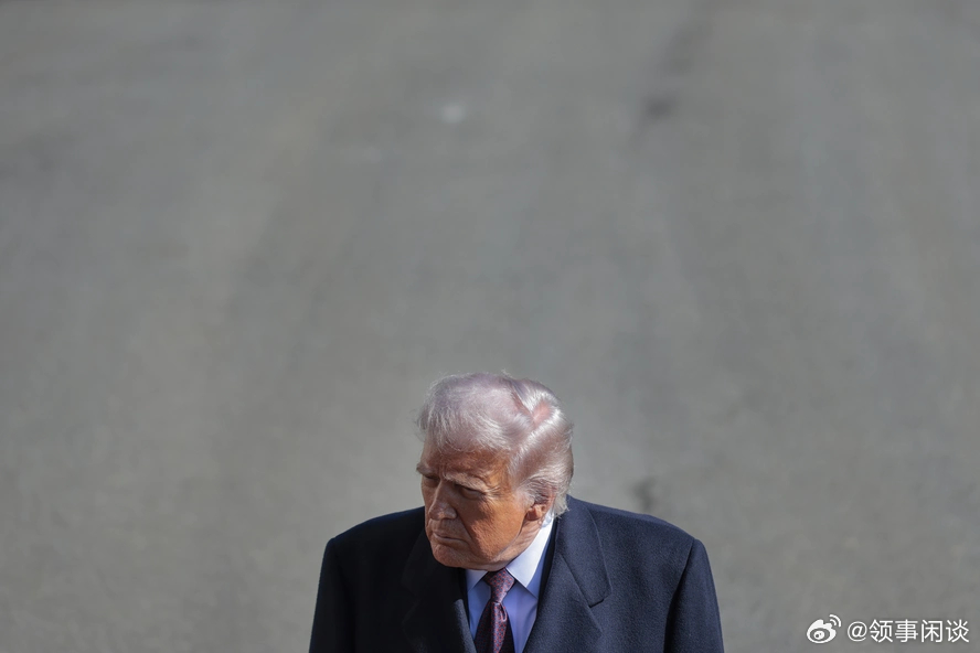 【特朗普的战争目标：伊朗的"无条件投降"】（政治报）特朗普周五阐明了其政府对伊朗