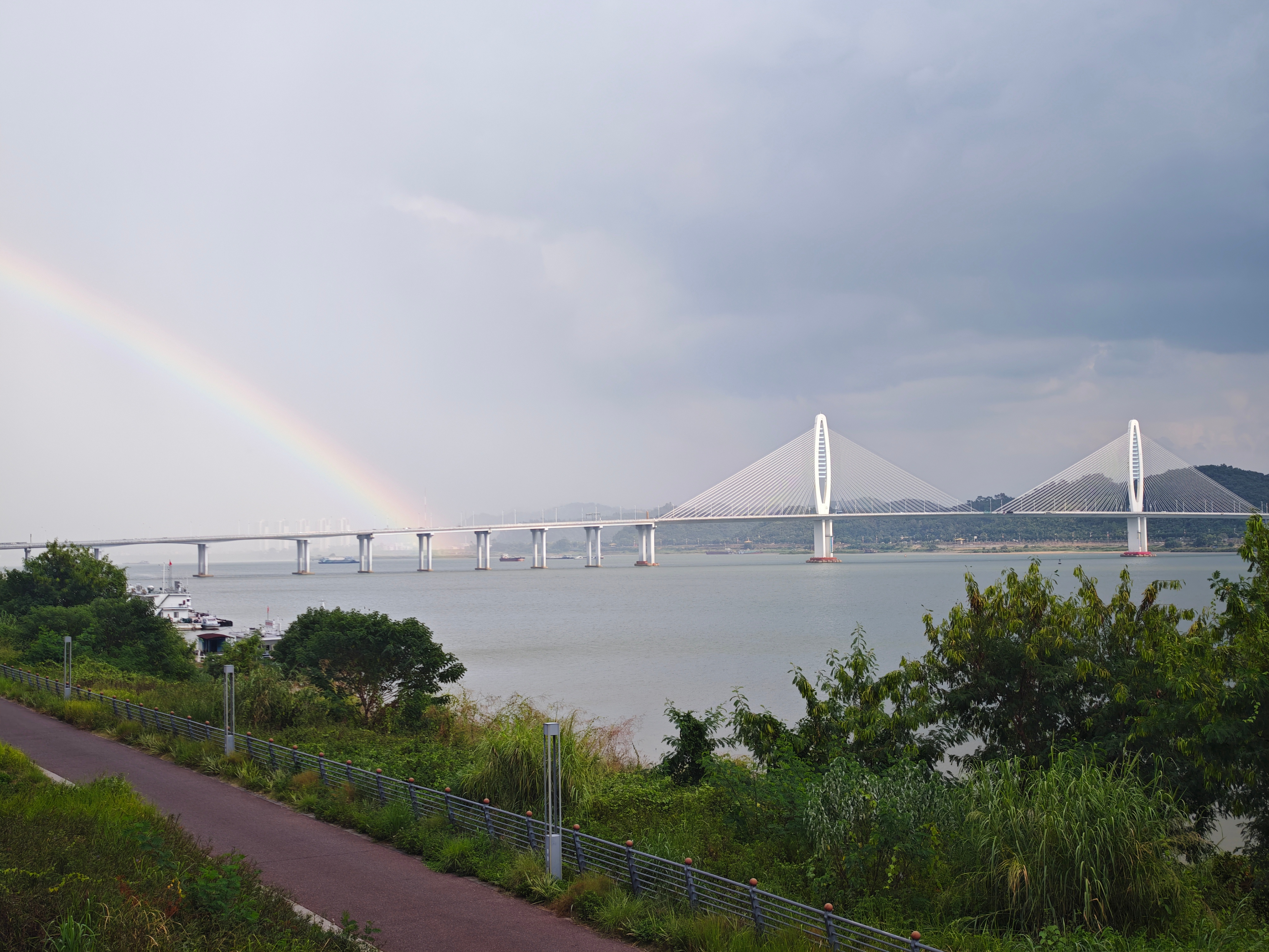 国庆节的雨后彩虹🌈 ​​​