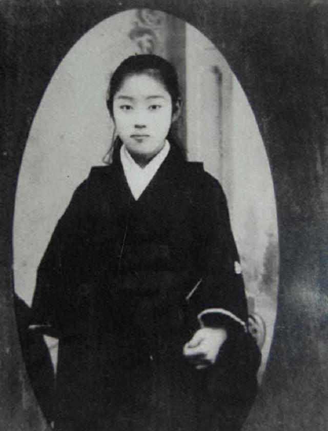 孙中山早年逃亡日本，与当地一位女子育有一女，如今这个女儿的现状究竟如何？
189