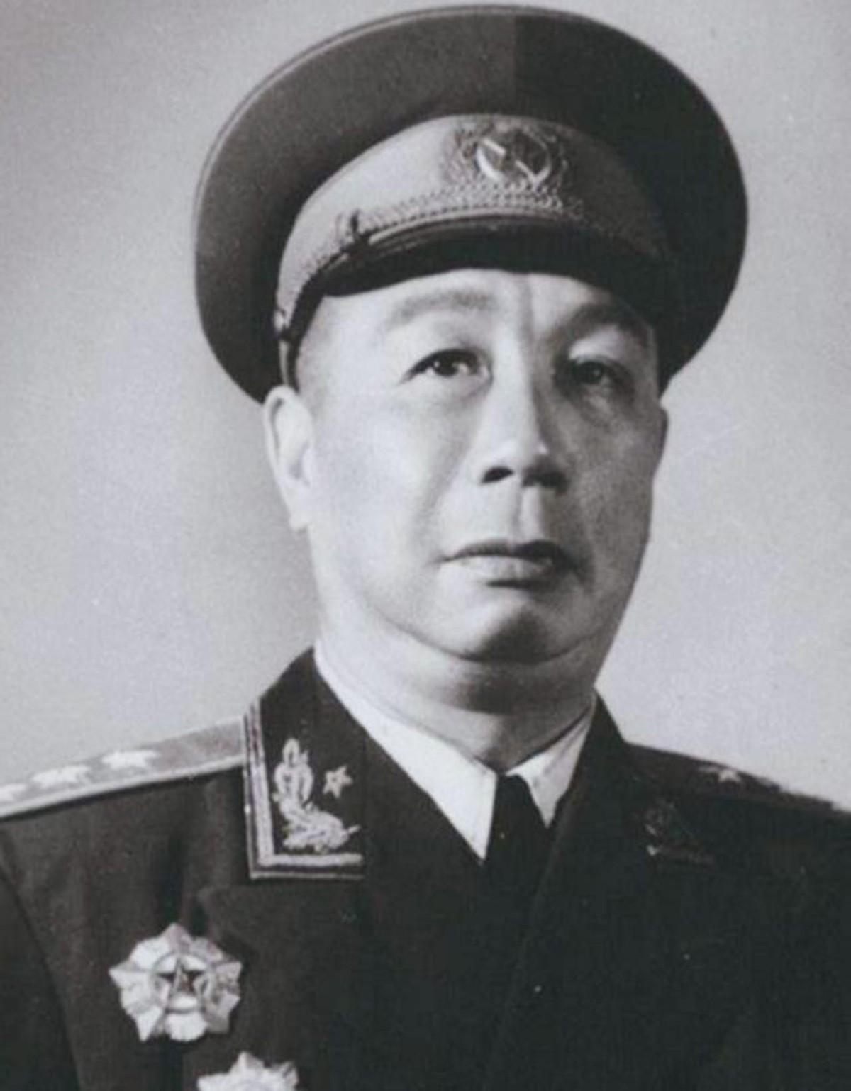 [太阳]1937年，陈士榘抓获了一个日军俘虏，创下了一个神奇的记录！

（参考资