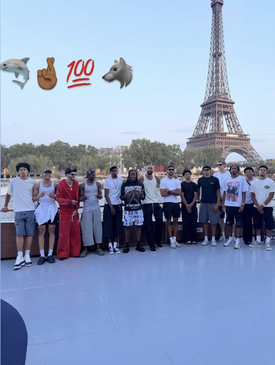 继文班亚马召集全队10名队友到法国参加训练后

如今森林狼全队也跑去法国参加训练