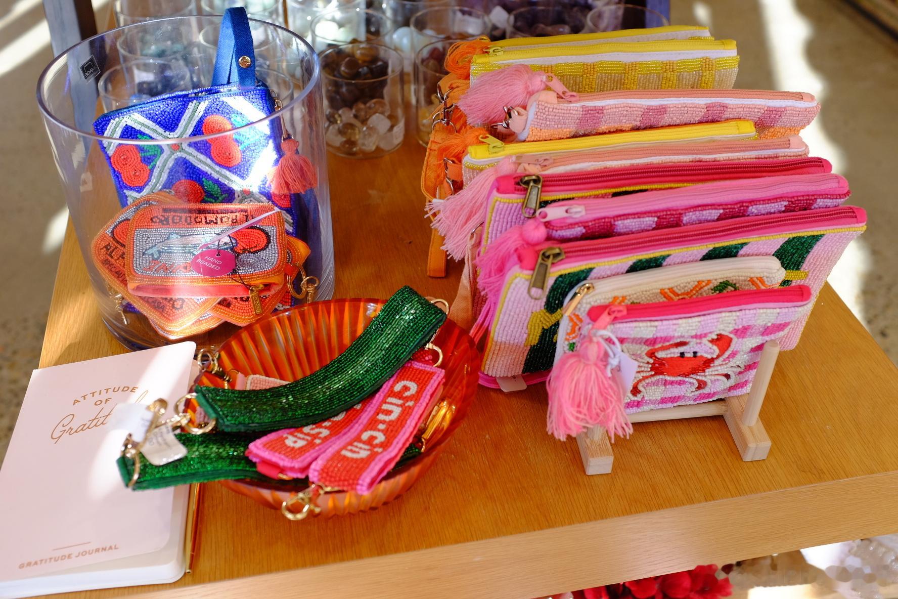 午后，逛到一家很可爱的小店，很符合我的风格 