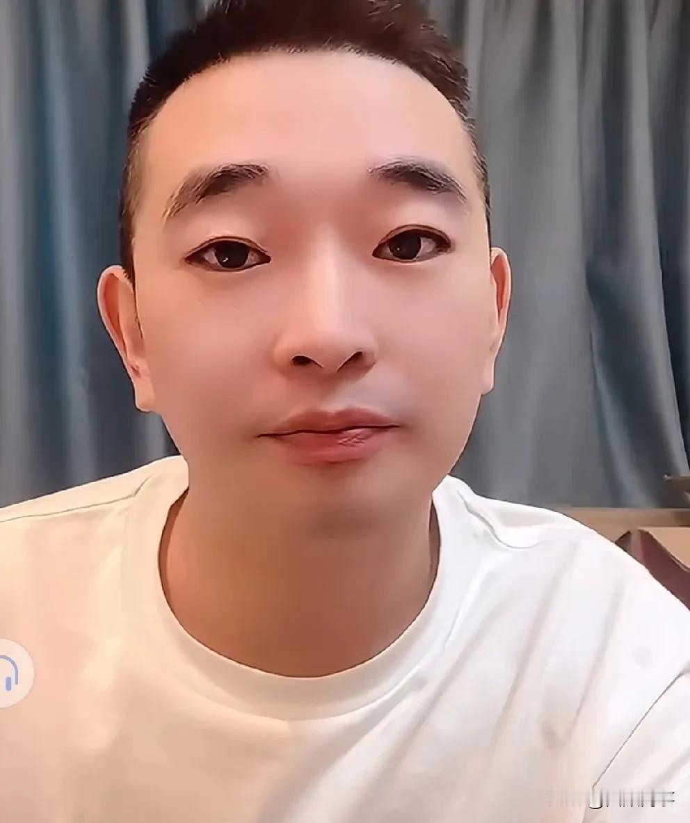 李四岳母英年早逝！

          李四岳母离世，好兄弟长江去天津一趟走人