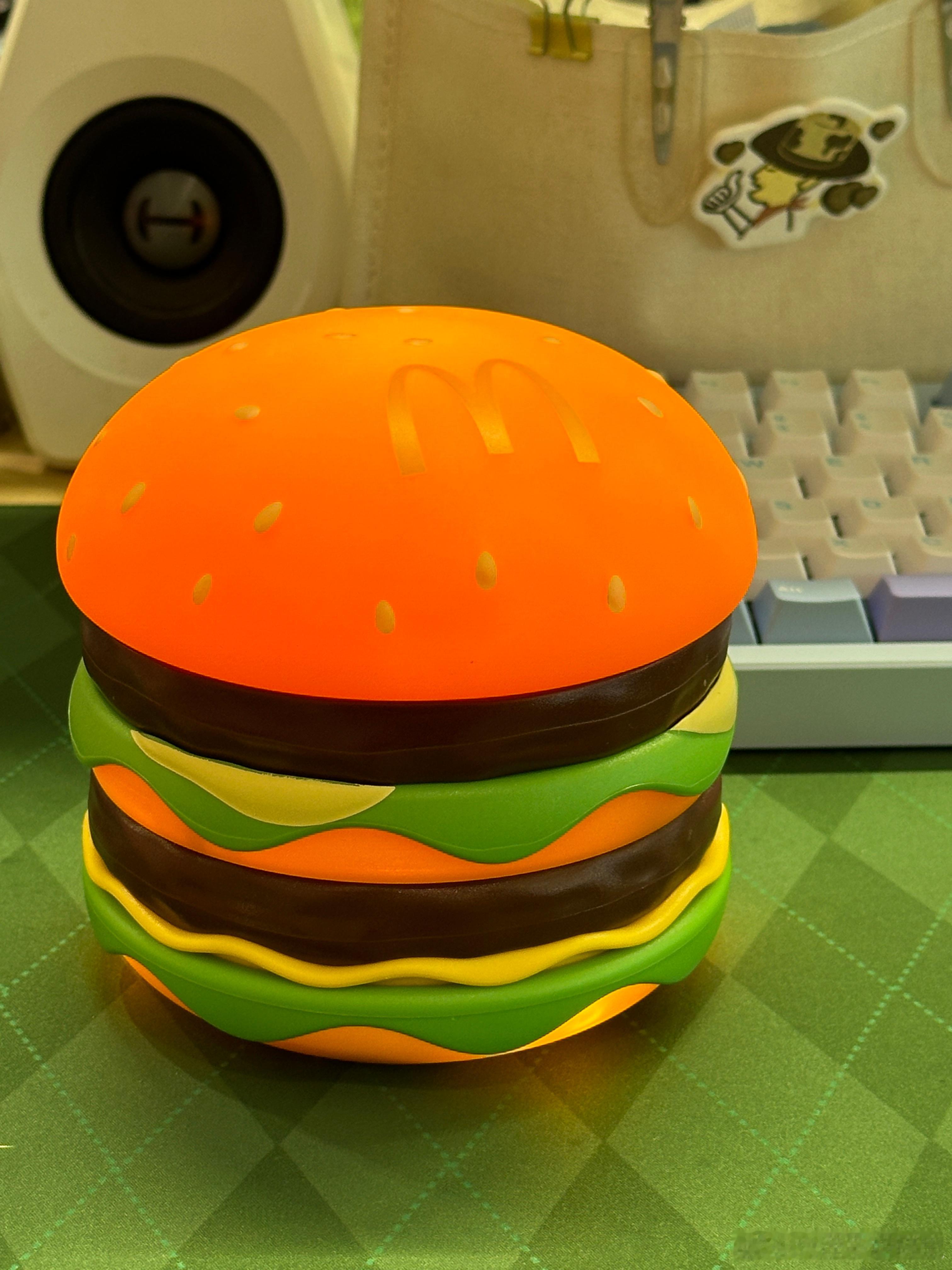 麦麦🍔拍拍灯get√ ​​​