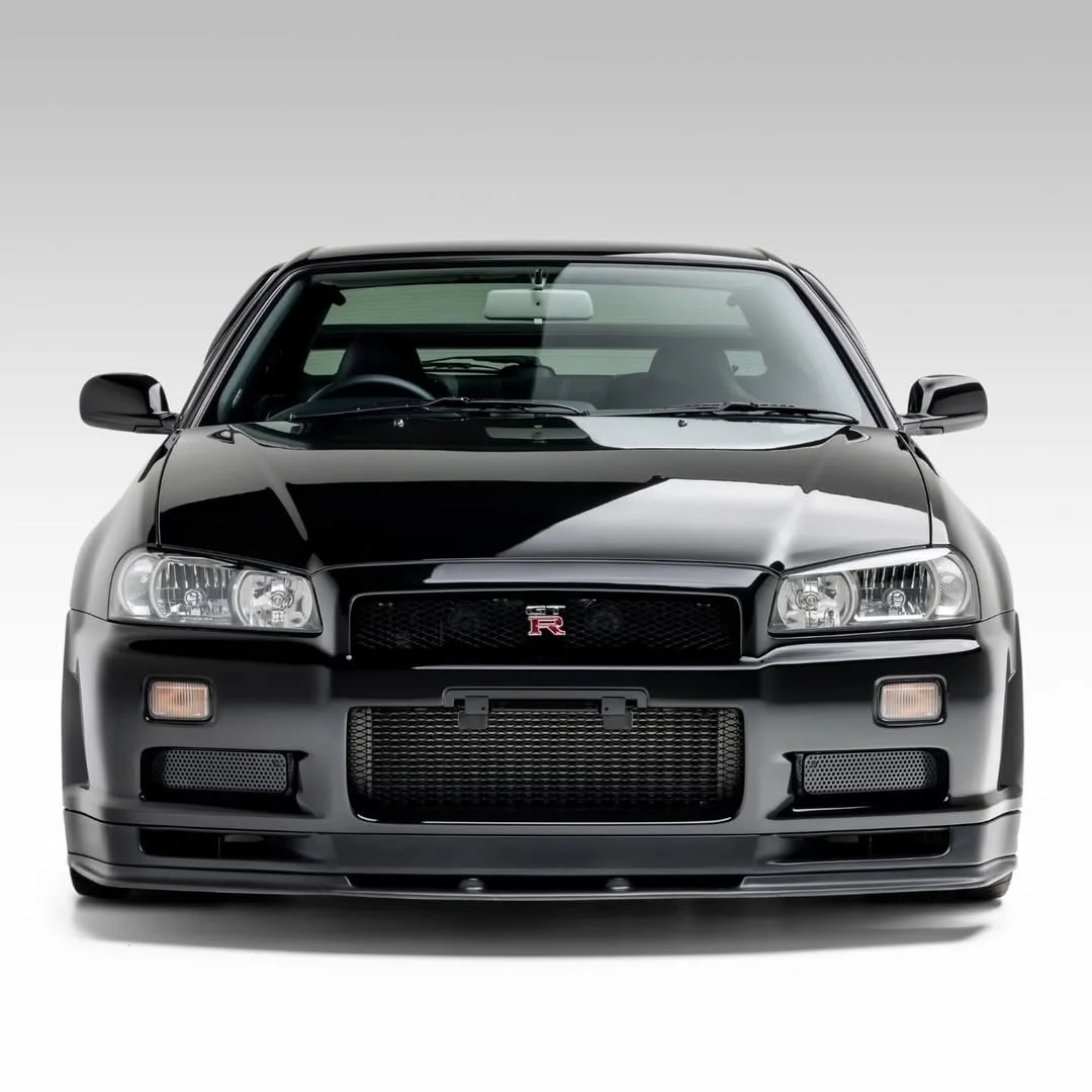 日产Skyline GT-R R34 V-Spec Nür